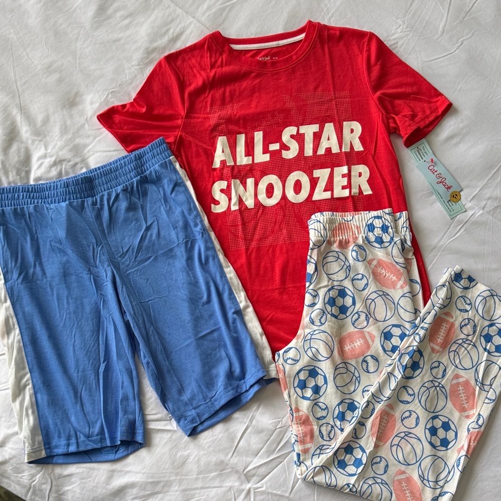 Cat & Jack All-Star Snoozer Pajama Set – Boys XL – NWT
